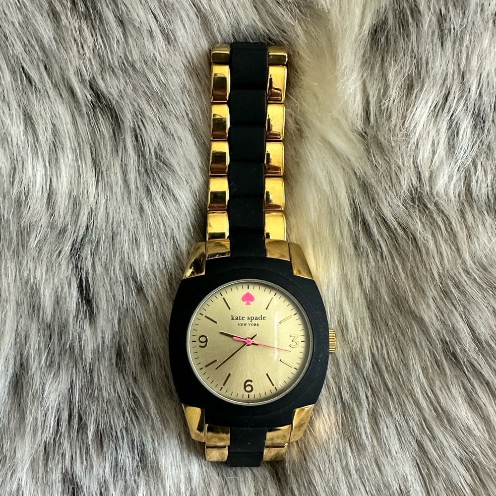 KATE SPADE • Women’s Gold & Black Skyline Watch